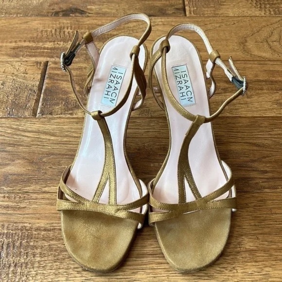 Isaac Mizrahi Gold Metallic Strappy Open Toe Heels Rhinestone Buckle Accent Sz 8 - Picture 8 of 14
